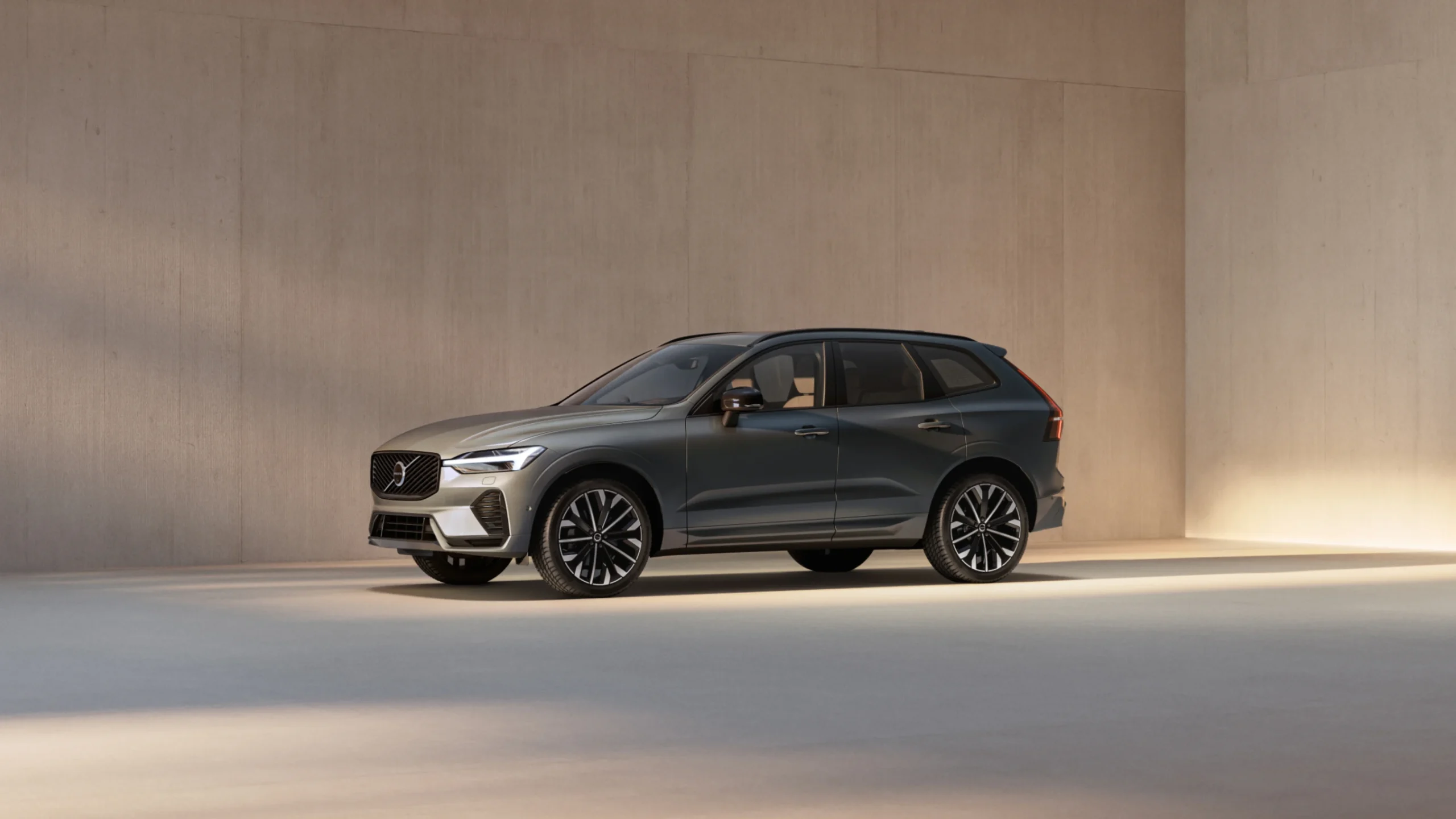 XC60 | Mild Hybrid Oggi tua con vantaggi fino a 10.000 euro sul prezzo di listino*